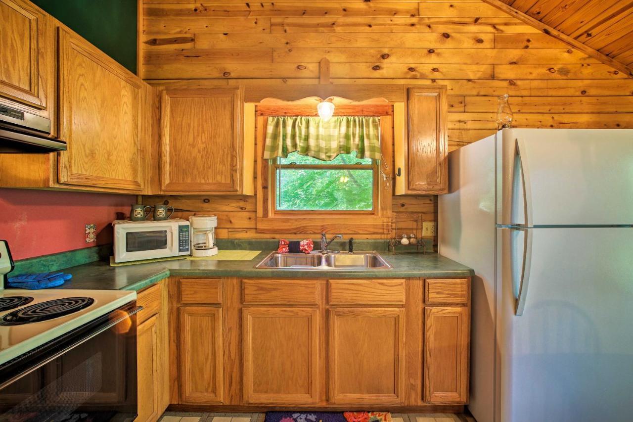 Eureka Springs Studio With Deck, Views And Bbq! Eksteriør billede